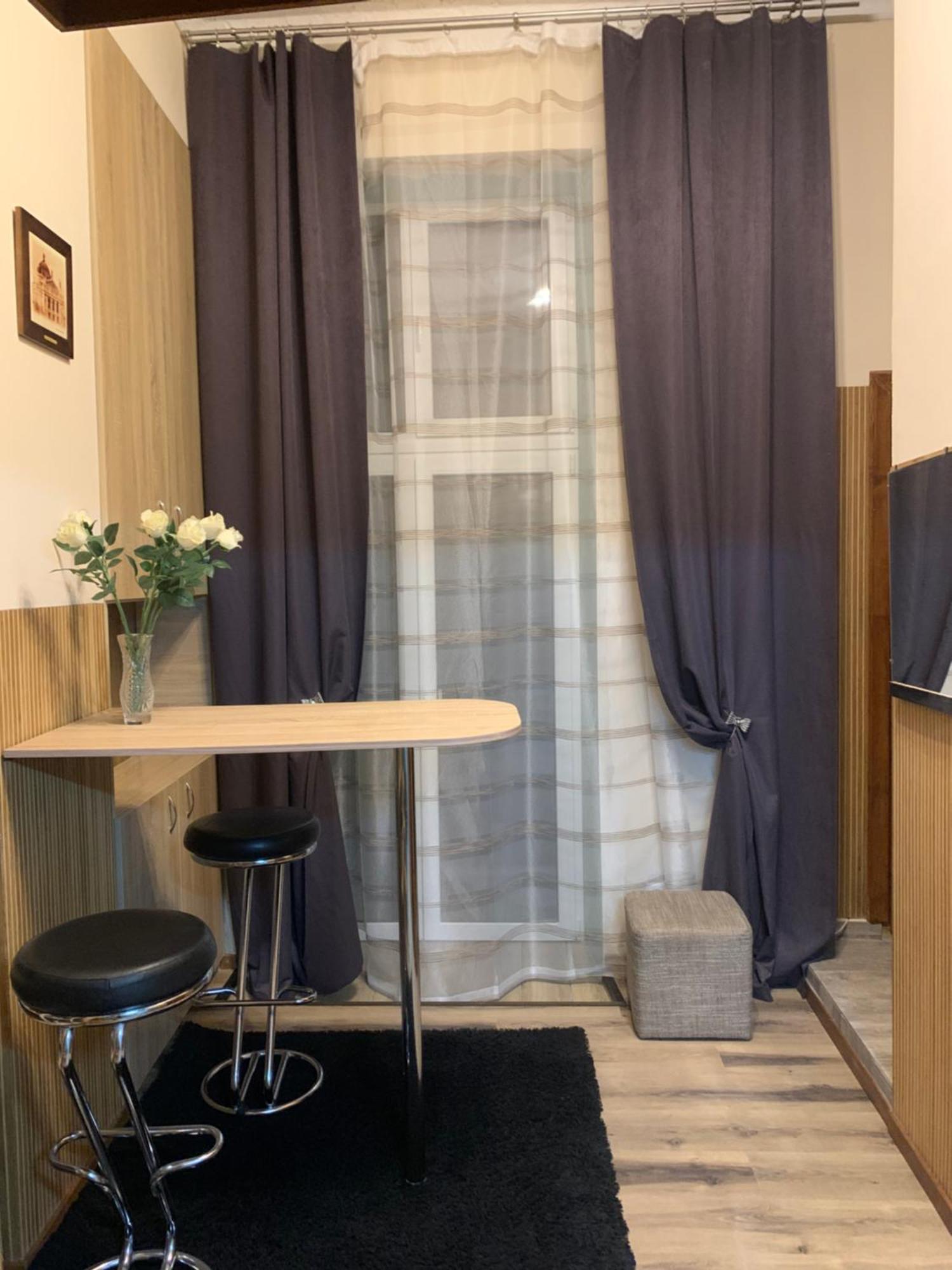 Apartment On Pekarska Street Lwów Zewnętrze zdjęcie