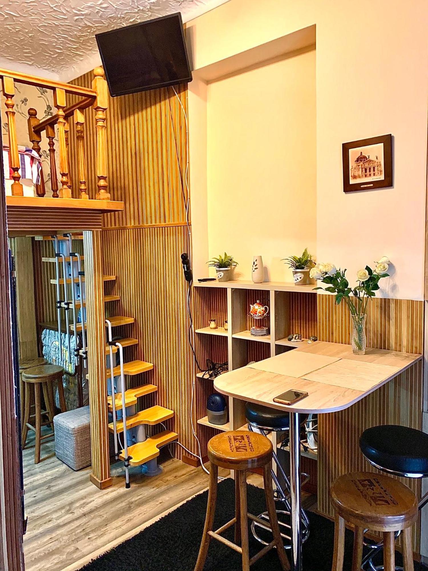 Apartment On Pekarska Street Lwów Zewnętrze zdjęcie